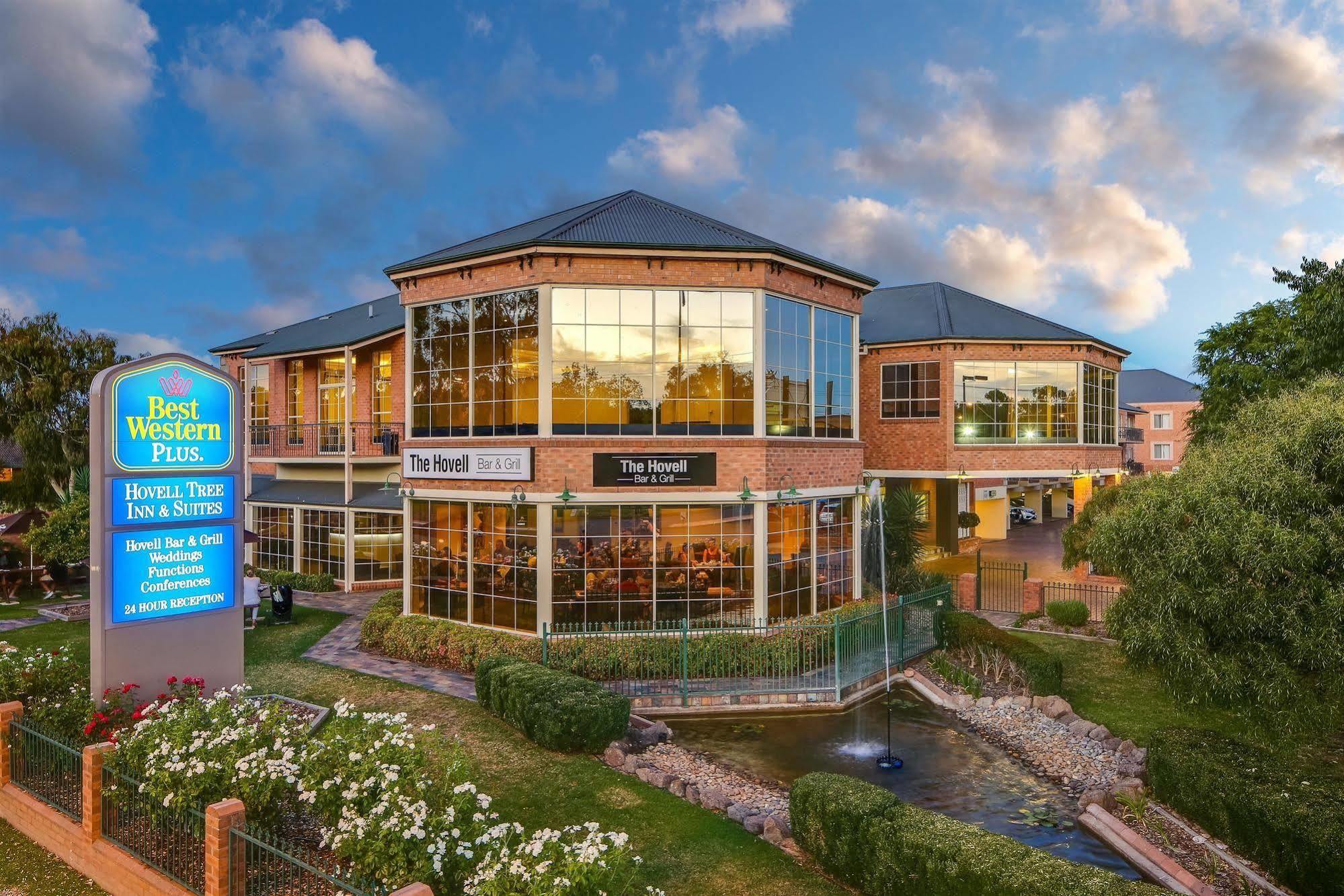 Best Western Plus Hovell Tree Inn Олбери Экстерьер фото
